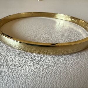 Kate Spade New York “Heart of Gold” Gold Tone Bangle Bracelet Hinged Cuff